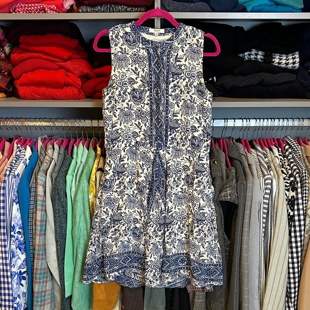 Madewell 100% silk blue/white floral sleeveless lined 2 pocket dress size XS